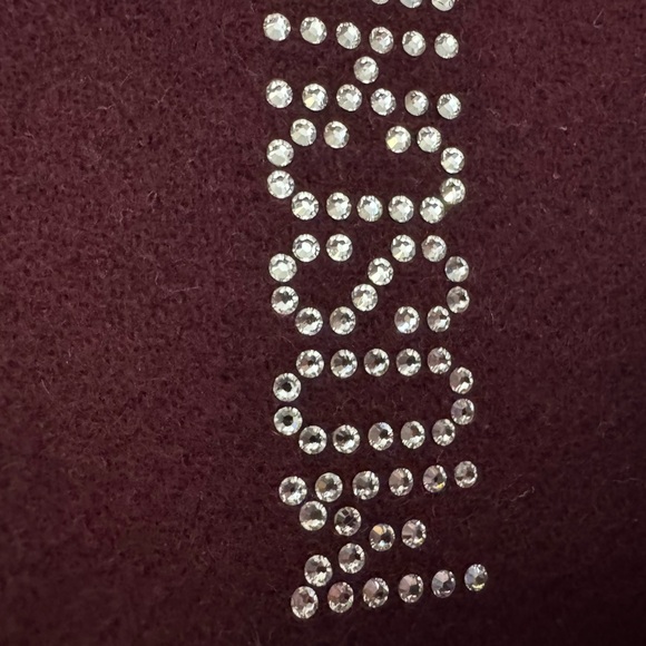 Moschino scarf scarve wrap burgundy purple red Swarovski crystals silver sparkle - Picture 3 of 7